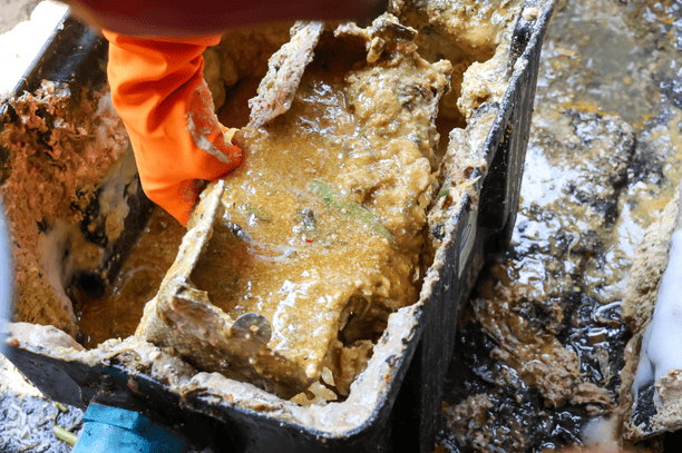 How Clean Grease Traps Improve Kitchen Efficiency and Safety